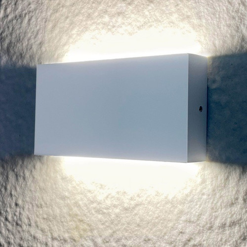 Outdoor Wall Lamp LED Goldlux Chicago 4000 K IP44, white