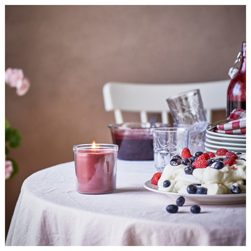 STÖRTSKÖN Scented candle in glass, Berries/red, 40 hr