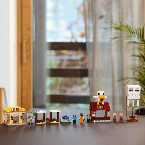 LEGO Minecraft The Ghast Balloon Village Attack 10+