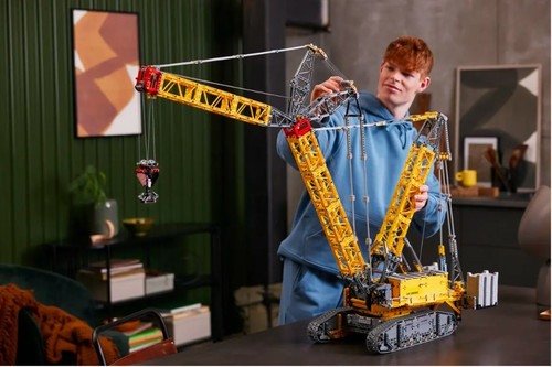 LEGO Technic Liebherr Crawler Crane LR 13000 18+