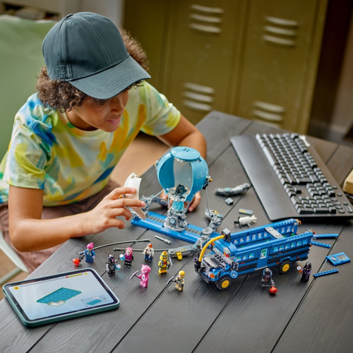 LEGO Fortnite Battle Bus 10+