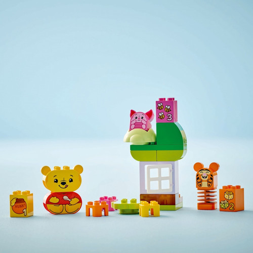 LEGO DUPLO Winnie the Pooh's Birthday Party 18m+