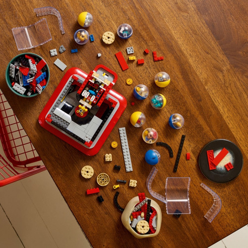 LEGO Ideas Minifigure Vending Machine 21358 18+