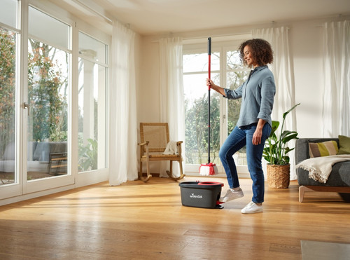 Vileda Easy Wring & Clean TURBO Mop & Bucket Set
