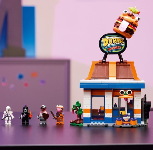 LEGO Fortnite Durrr Burger Restaurant 10+