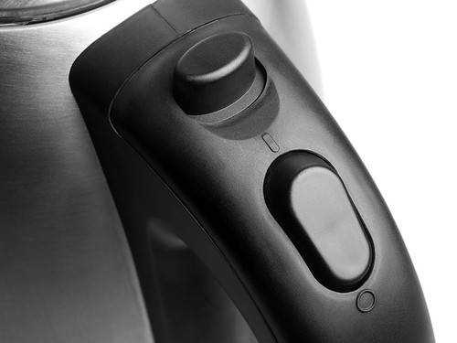 Electric Kettle 2200W 1.7l CEG003