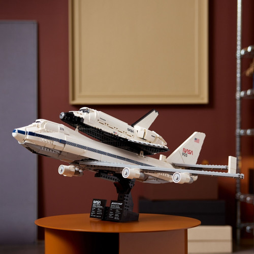 LEGO Icons Shuttle Carrier Aircraft 10360 18+