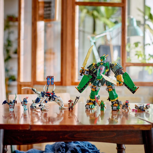 LEGO NINJAGO Lloyd's Jet Mech 9+