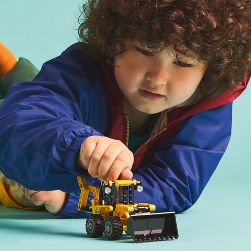 LEGO Technic Backhoe Loader 7+
