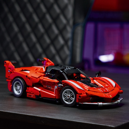 LEGO Technic Ferrari FXX K 10+