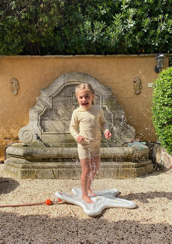 Vanilla Copenhagen Sprinkler Water Mat Seashell 2+