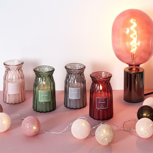 Scented Candle in a Glass Vase, red