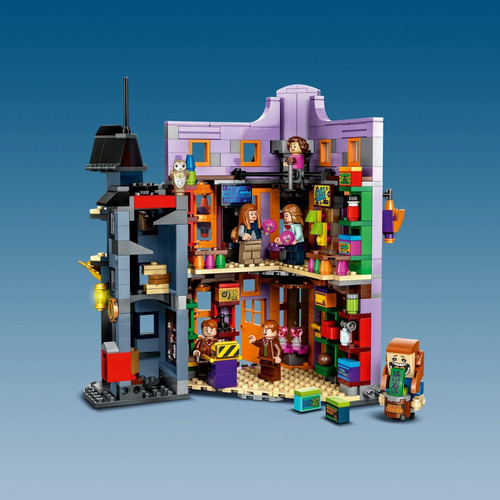 LEGO Harry Potter Diagon Alley™: Weasleys' Wizard Wheezes™ 8+