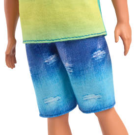 Barbie Fashionistas Ken Doll #236 HYV00 3+