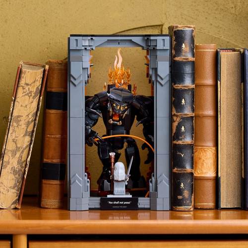 LEGO Icons The Lord of the Rings: Balrog Book Nook 18+