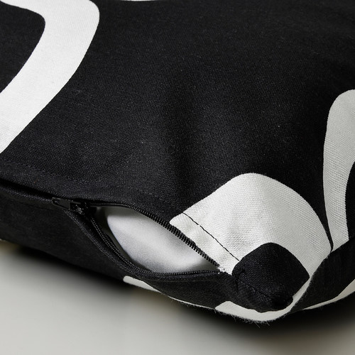 KLIPPBRÄCKA Cushion cover, black/white, 50x50 cm