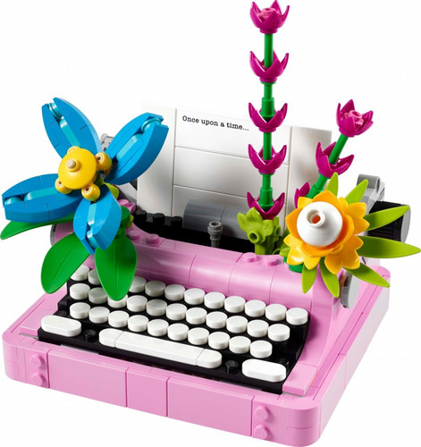 LEGO Creator Typewriter with Flowers 8+