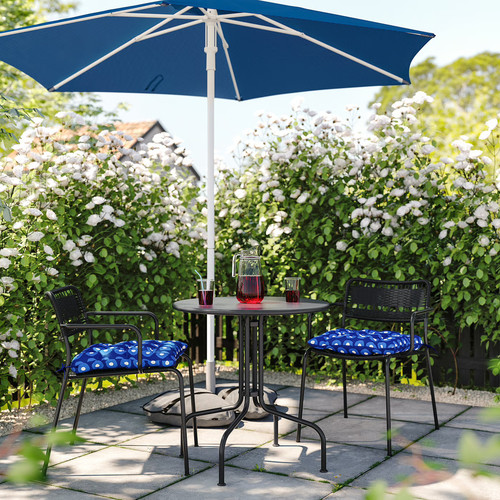 LÄCKÖ Chair with armrests, outdoor, dark grey/Klösan dark blue