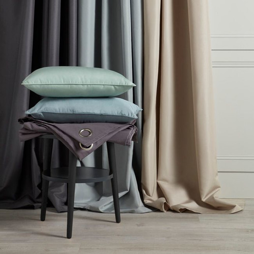 Block-out Curtain GoodHome Klama 140x260cm, purple