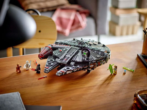 LEGO Star Wars The Dark Falcon 10+