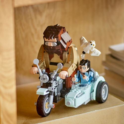 LEGO Harry Potter Hagrid and Harry's Motorcycle Ride 9+
