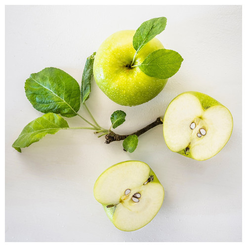 LÖVSKOGSLUND Scented candle in glass, Apple/light green, 40 hr
