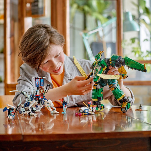 LEGO NINJAGO Lloyd's Jet Mech 9+