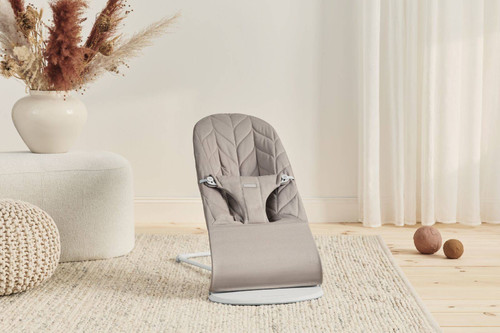 BABYBJÖRN Bouncer Bliss Woven, Petal quilt Light grey frame