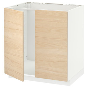 Kitchen cabinets