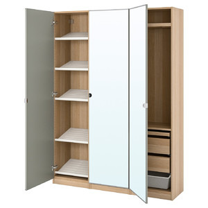 Mirrored wardrobes